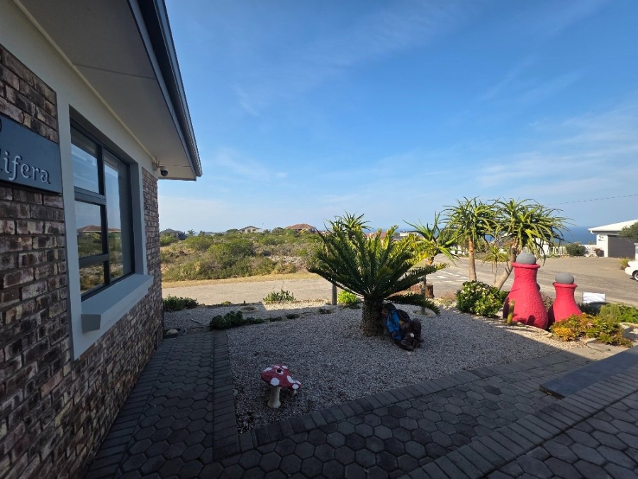 3 Bedroom Property for Sale in Dana Bay Western Cape